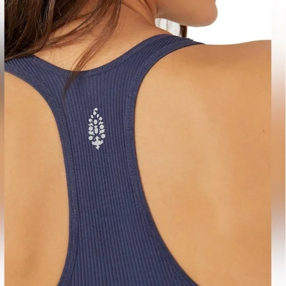 NWT FP Movement Free Throw Crop Top in midnight navy size XS - Picture 3 of 8